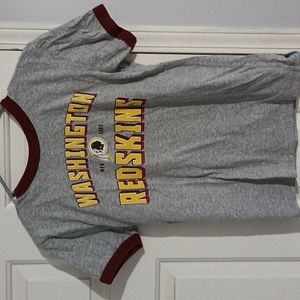❤️Washington Redskins tee shirt